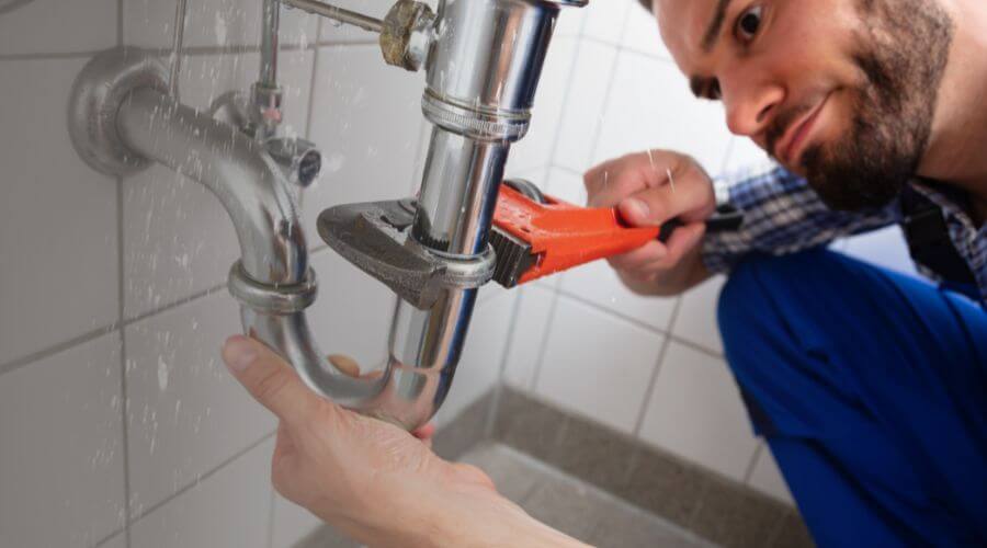 Expert burst pipe repair services in Farmington, NH